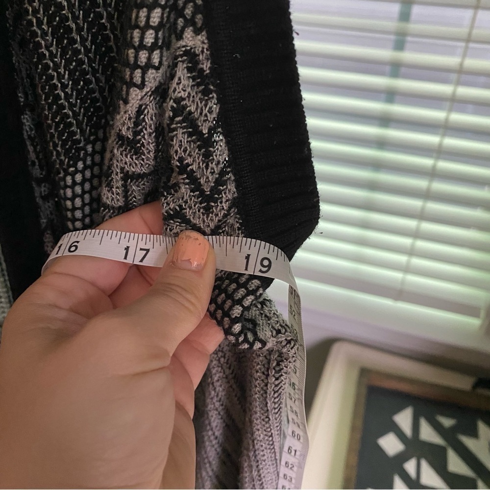 Banana republic open sweater vest - Picture 6 of 6